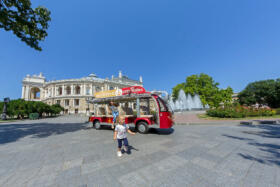 Обзорная экскурсия по Одессе на электромобиле для гостей отеля Voyage
